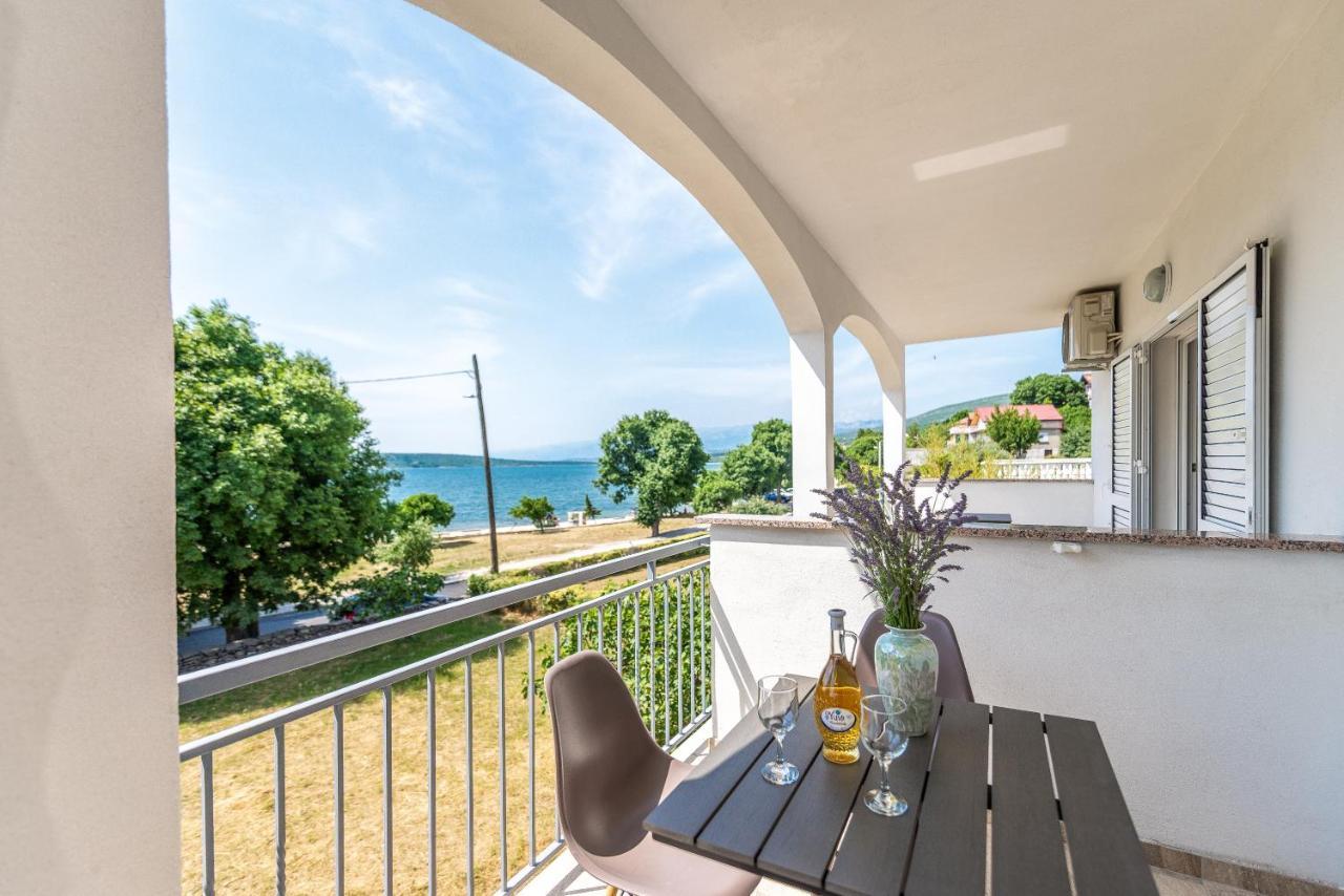 Apartmani Dupor Gornji Karin Exterior photo